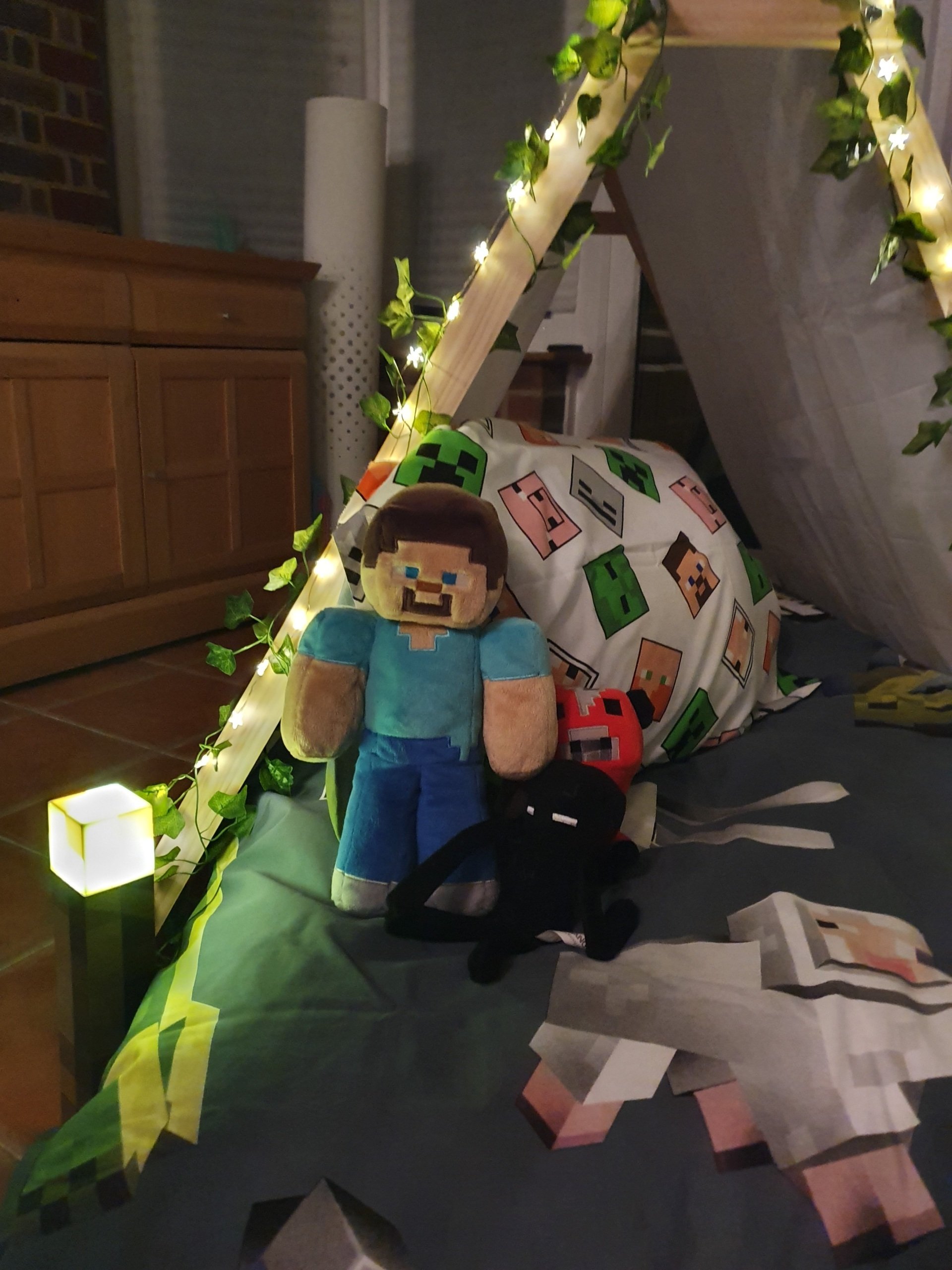 Unleashing Your Creativity: Minecraft Tent Design Inspiration