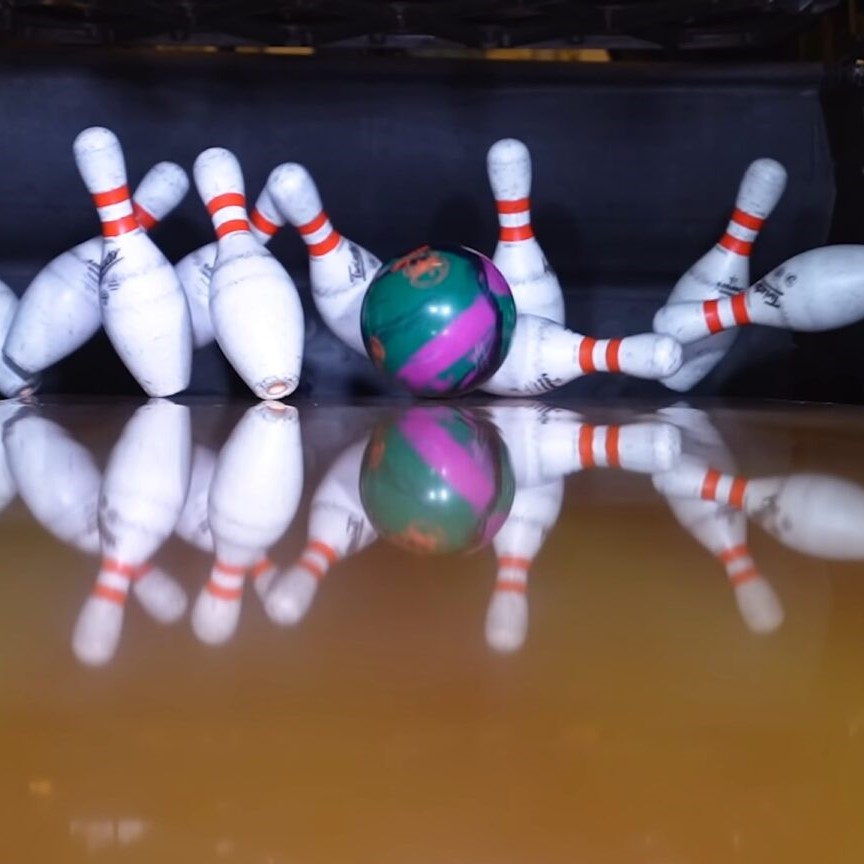 strike in bowling